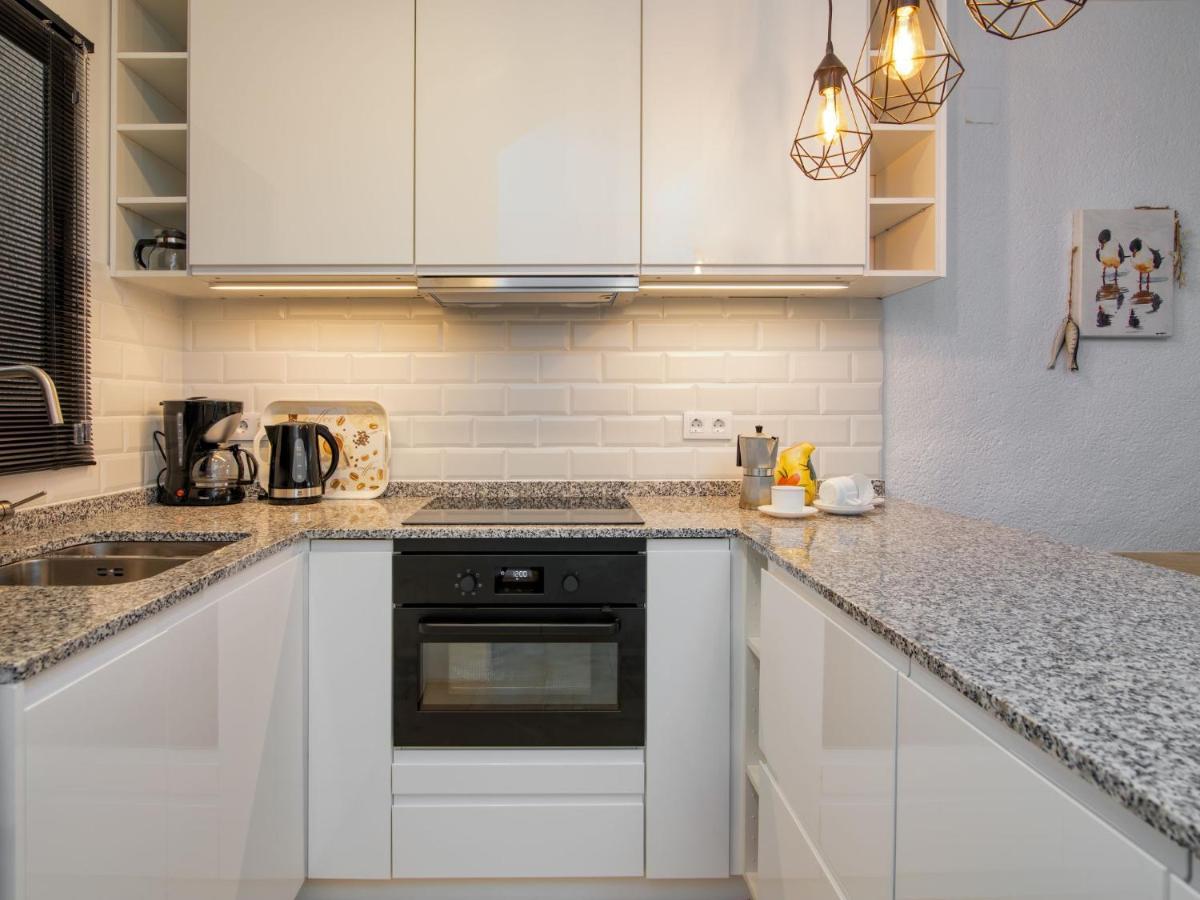 Apartment Nueva Playa-1 By Interhome Les Deveses 외부 사진