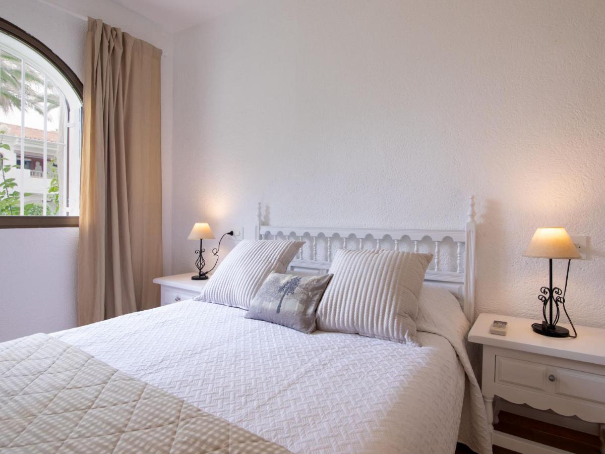 Apartment Nueva Playa-1 By Interhome Les Deveses 외부 사진