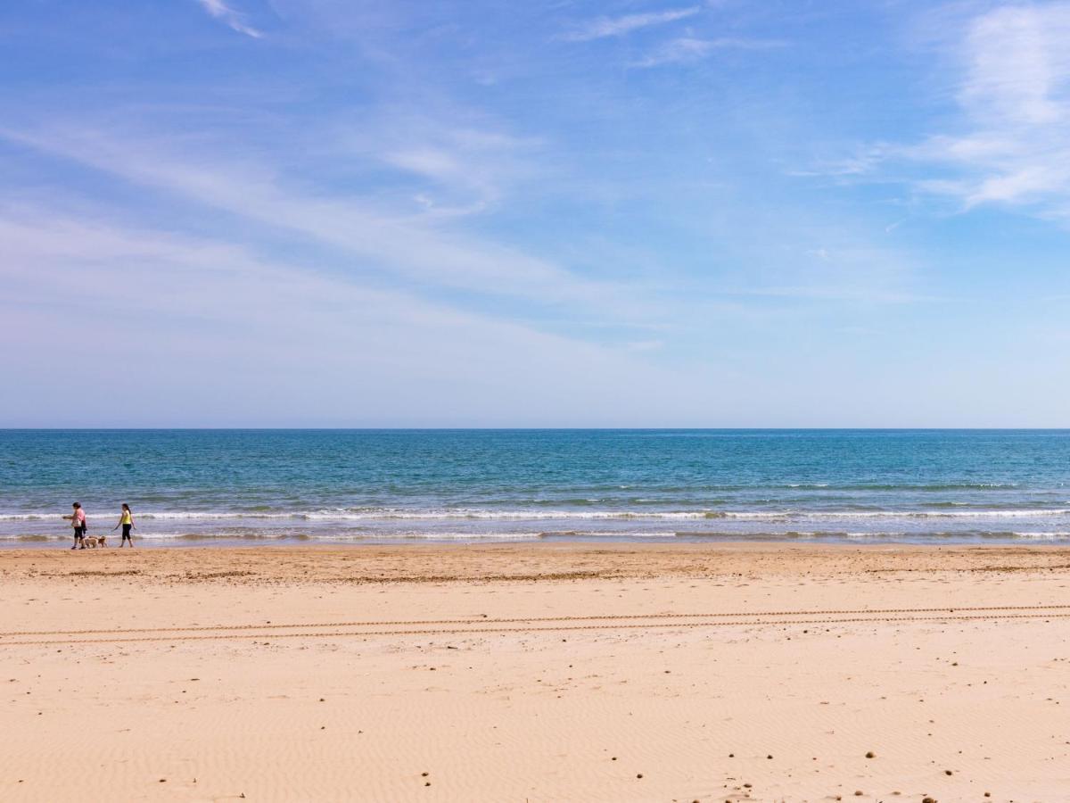 Apartment Nueva Playa-1 By Interhome Les Deveses 외부 사진